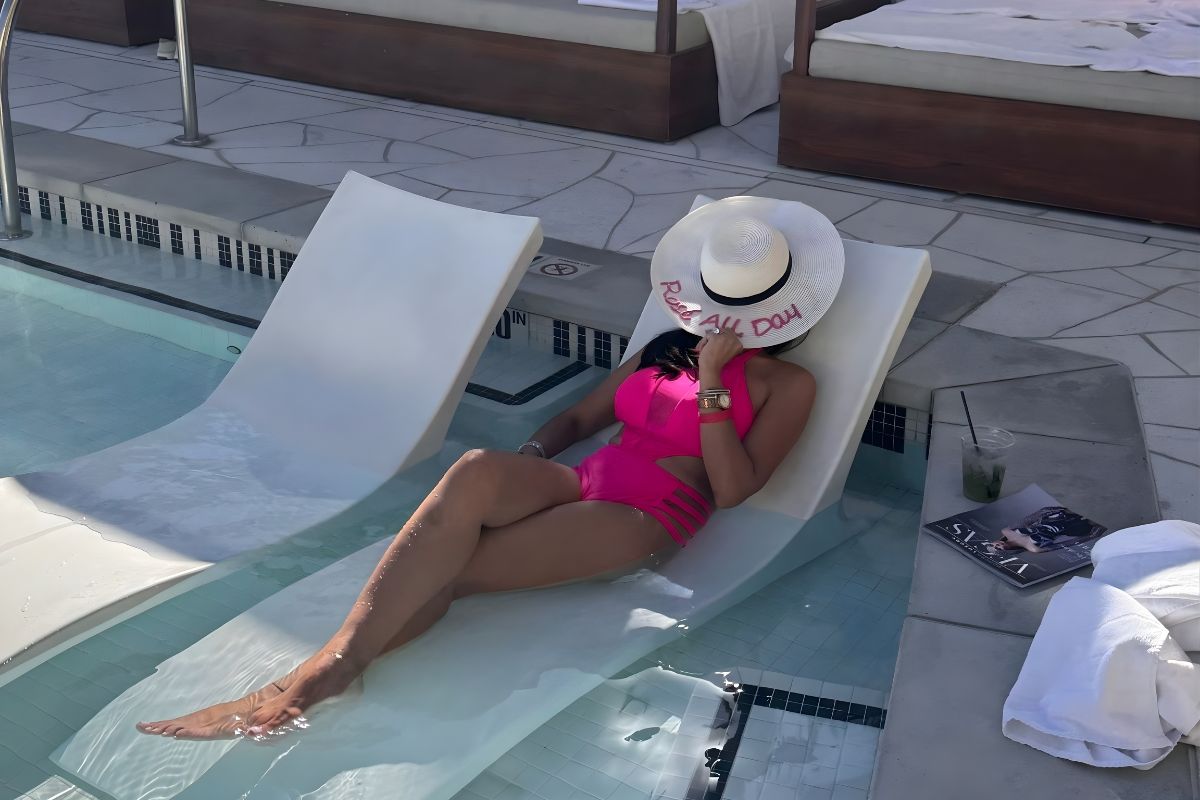 Waldorf Astoria Pool Cabana